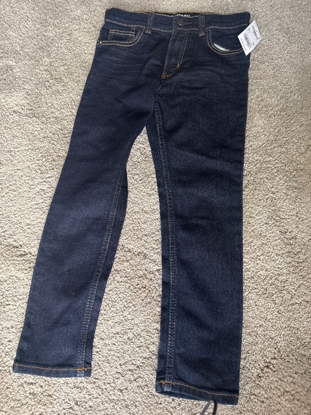 Brand new with rage OshKosh Bigosh boys jeans size 6